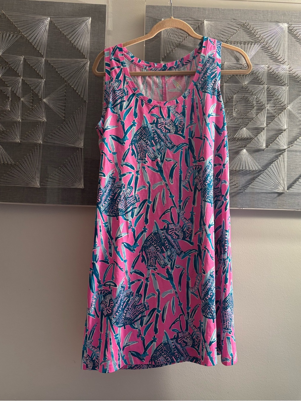 Lilly Pulitzer Women's Sz medium Extra Lucky Raylee Dress
Elephant Print Pima